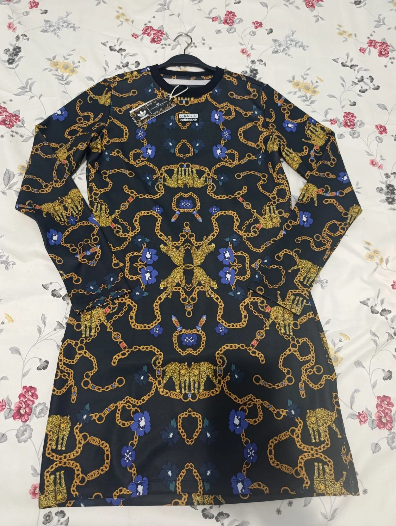 Vestido Adidas edición limitada talla XL  – photo 12
